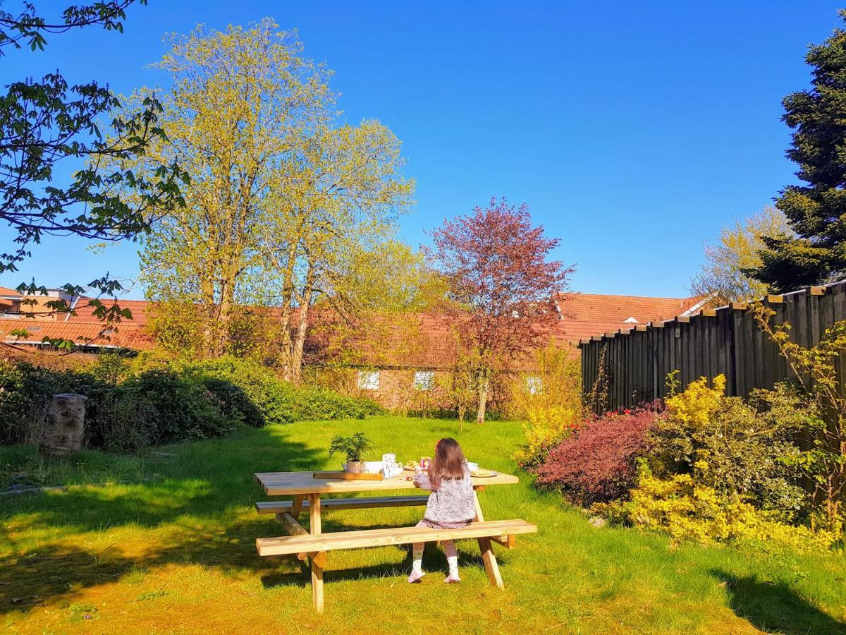 5 Minute Walk To Lego House-2 Bedrooms With Balcony Garden View.Loft Floor Billund  Dış mekan fotoğraf